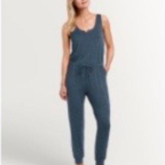 Reitmans | Sleeveless Patterned Jumpsuit - Picture 2 of 2